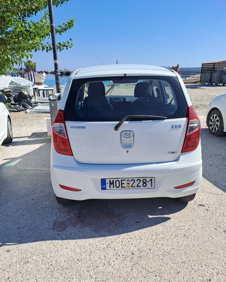 Pelagos udlejede også biler. Denne nummerplade var genkendelig. Telefonnummeret til barndomshjemmet i Store Magleby var 53 22 81