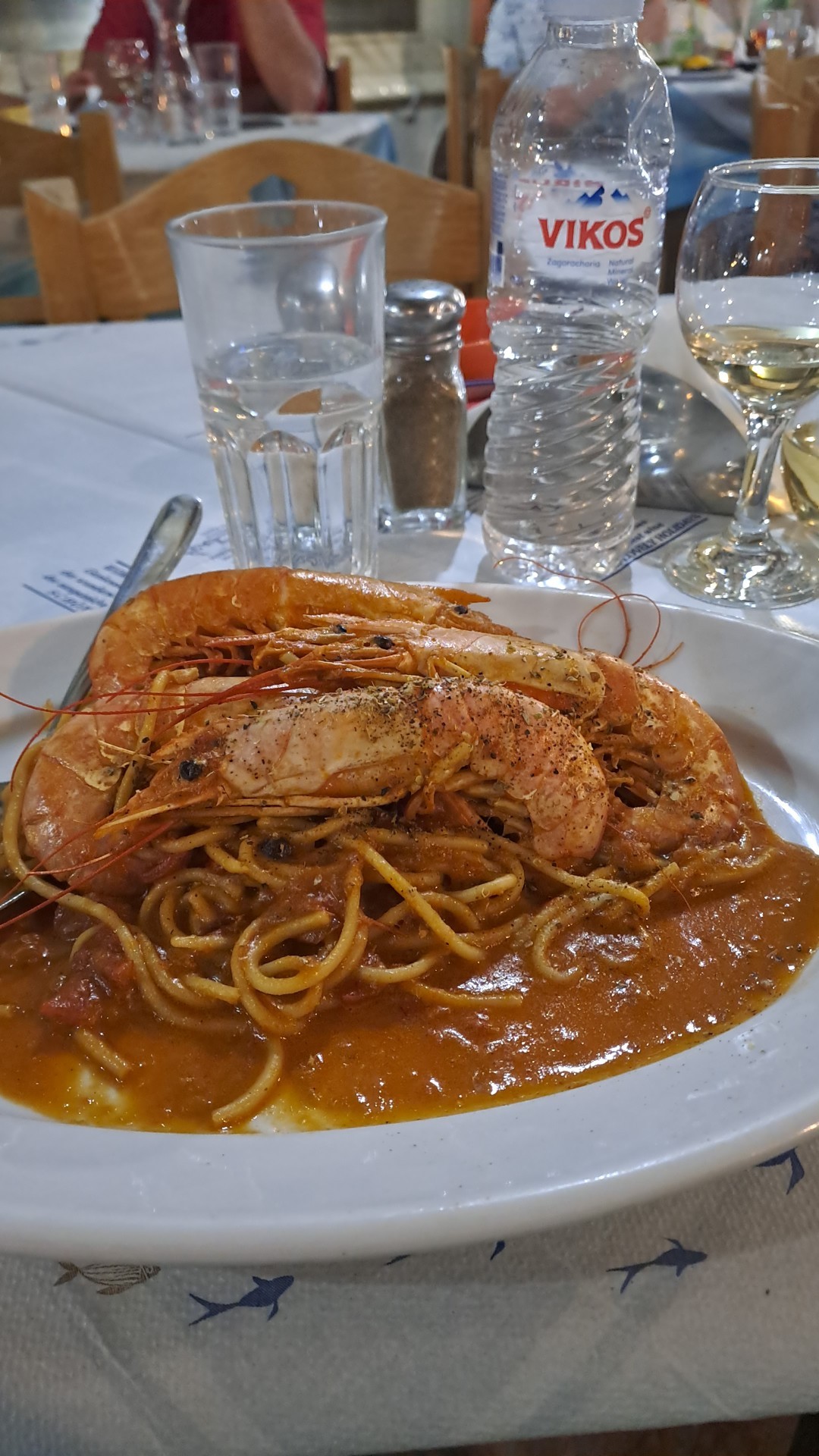 Spagehetti med kæmperejer - Argo Taverna
