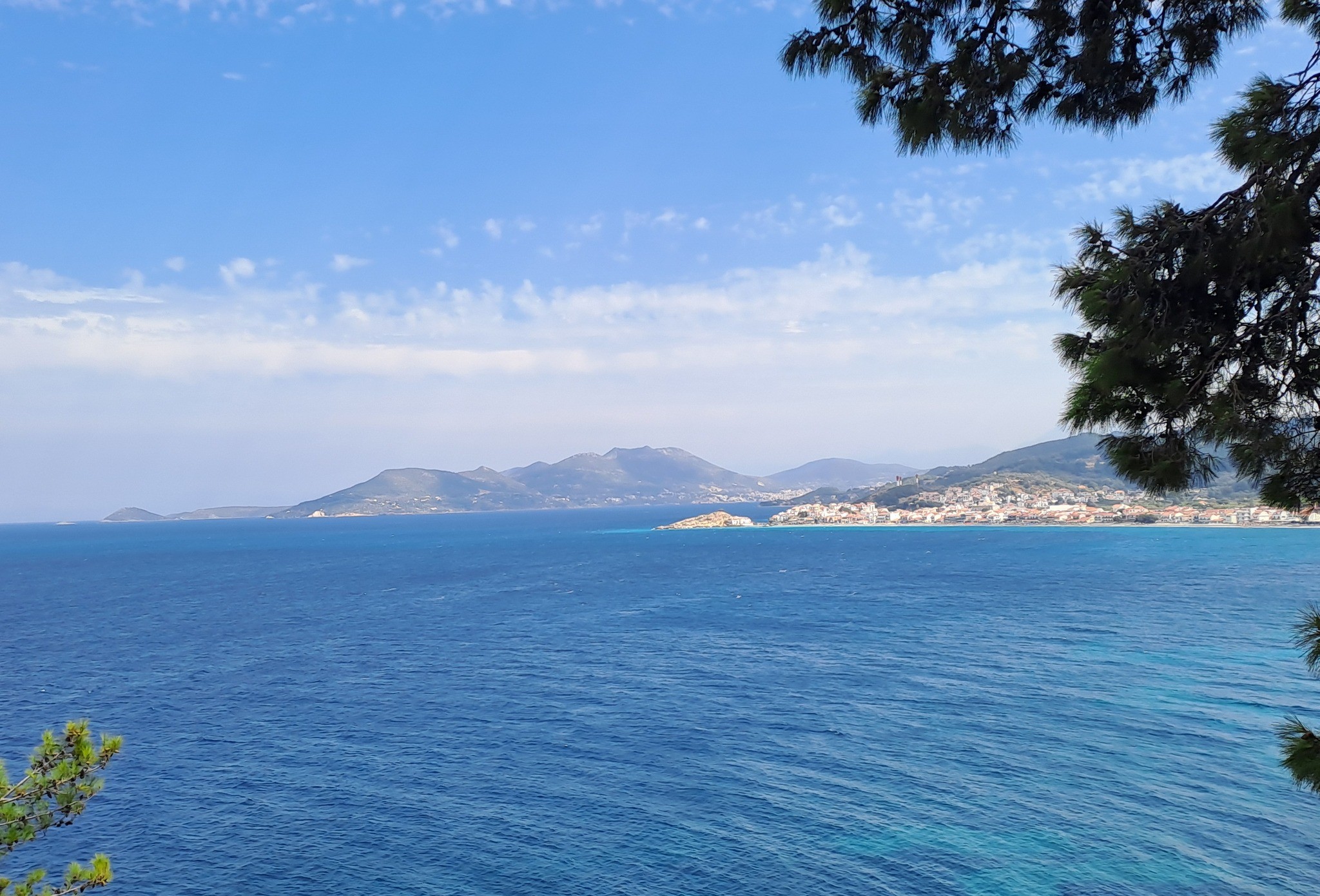 Udsigt fra Floka mod Samos by