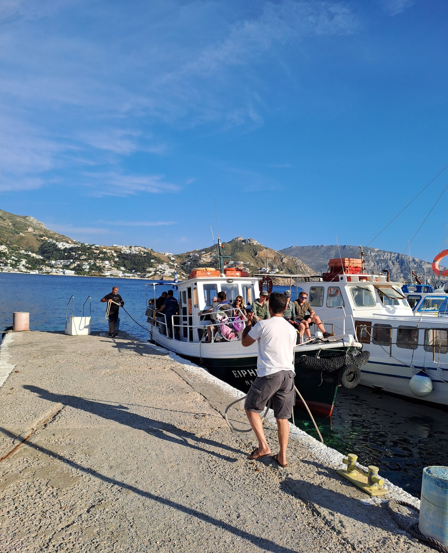 Bådene kommer hver halve time fra Kalymnos